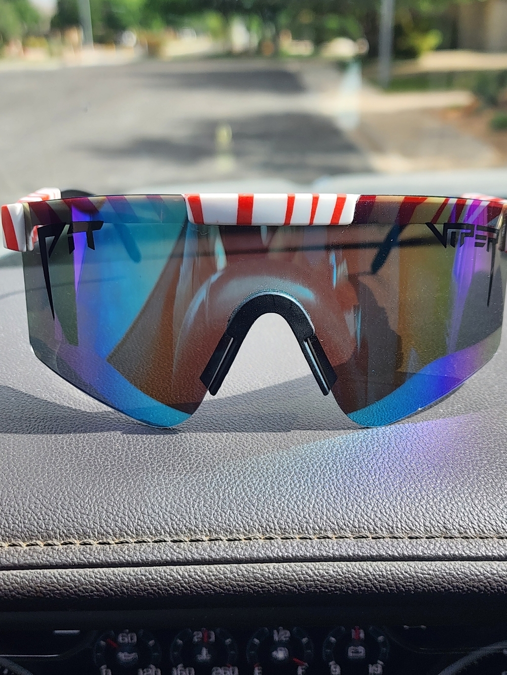 Pit Viper Adjustable Sungkasses. No Scratches. Like New